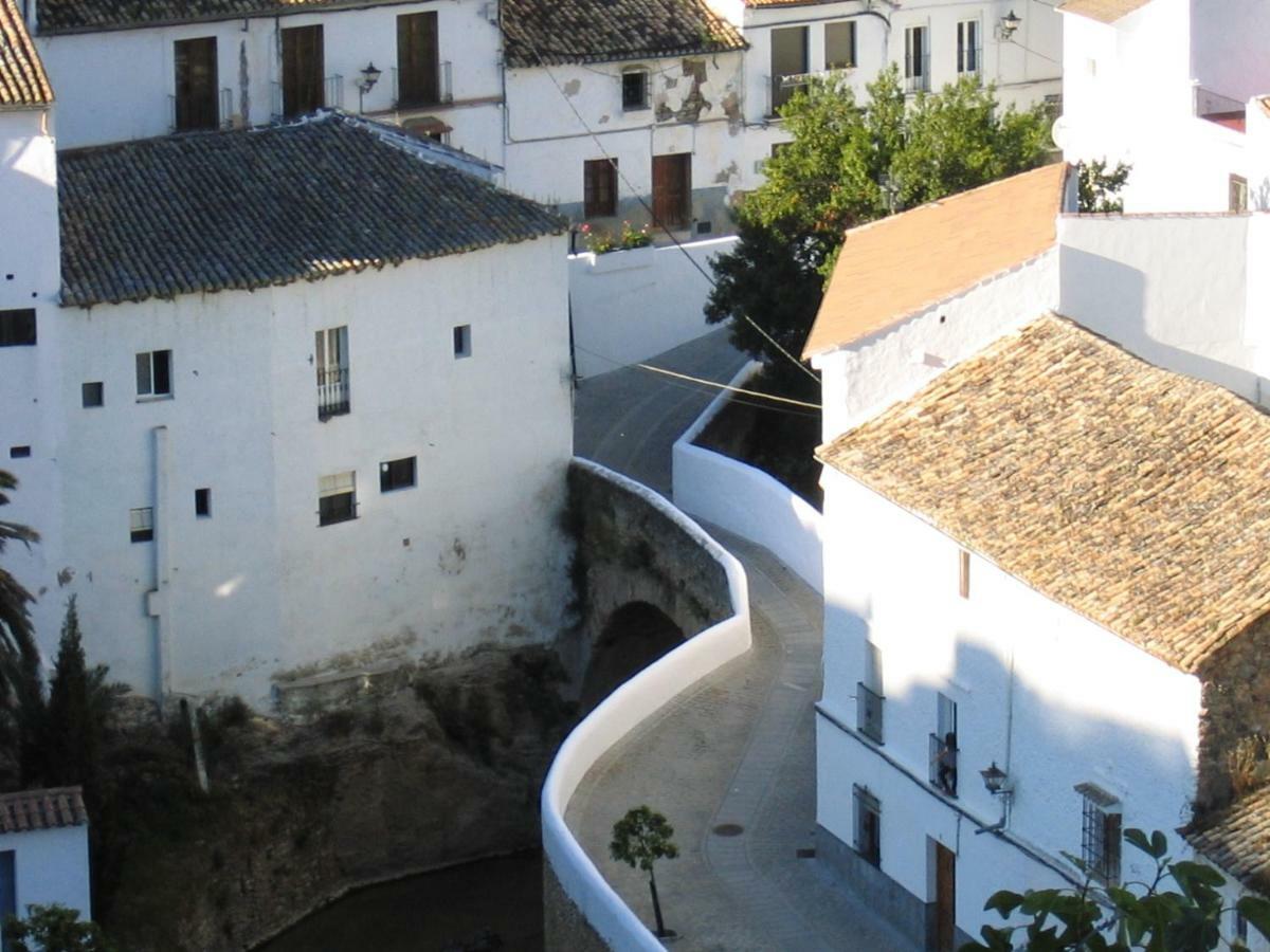 El Palacete Setenil De Las Bodegas Экстерьер фото